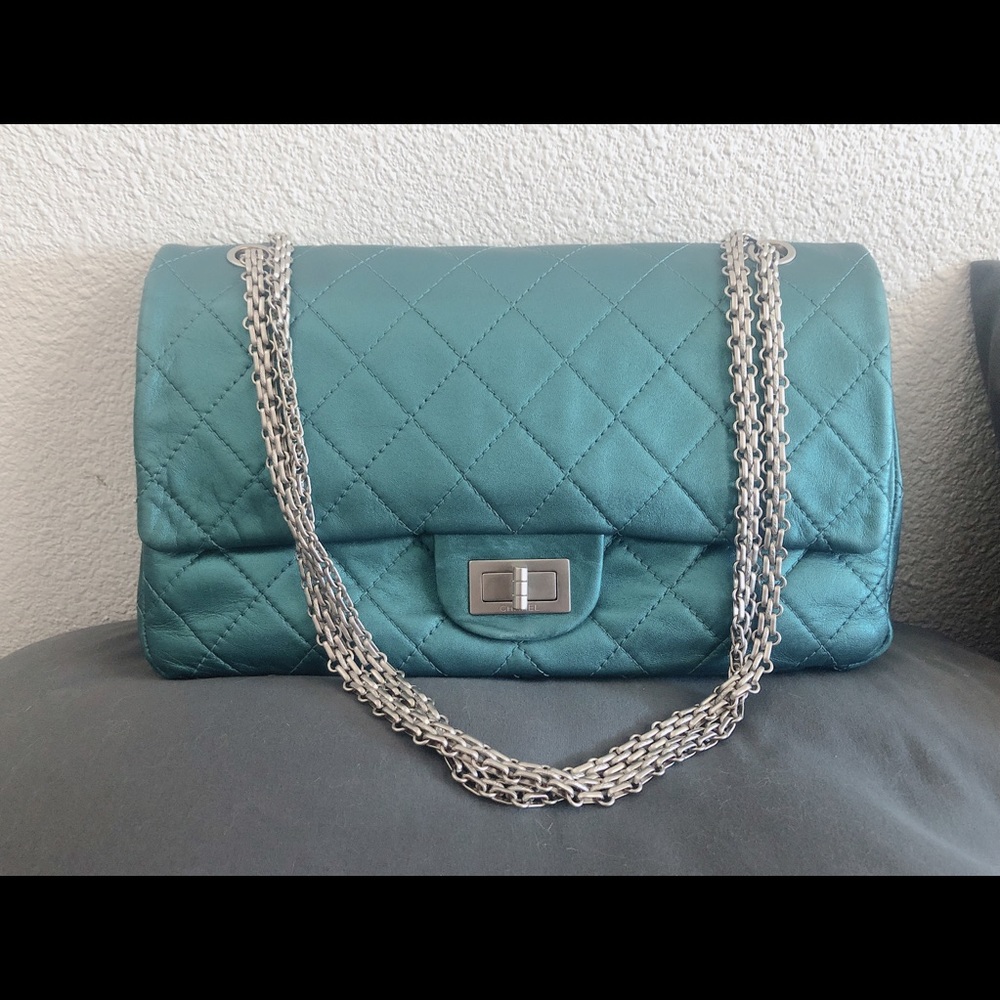 Chanel 2.55 reissue Maxi bag 227